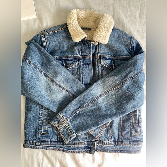 Jean denim shearling jacket target universal thread - Picture 8 of 13